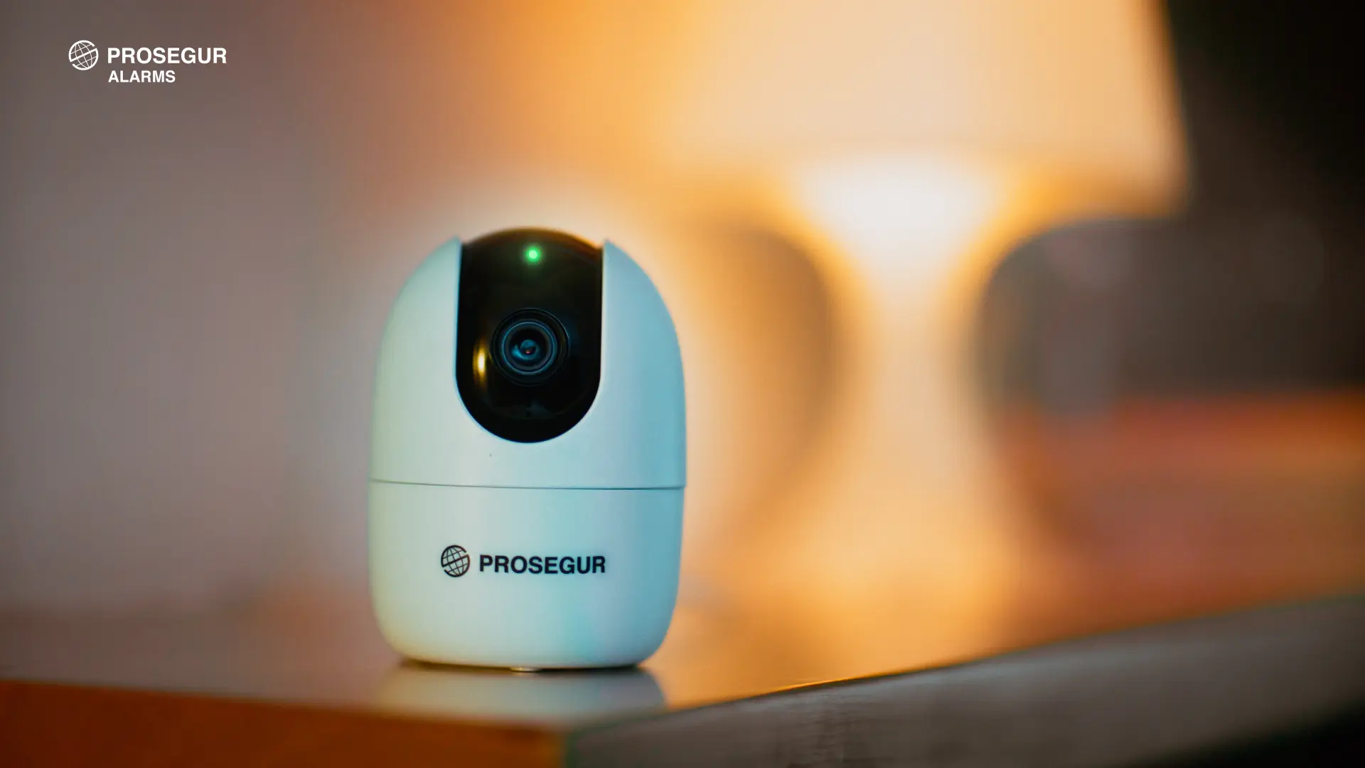 Alarmas y cámaras de seguridad: la dupla que cuida tu casa de verdad